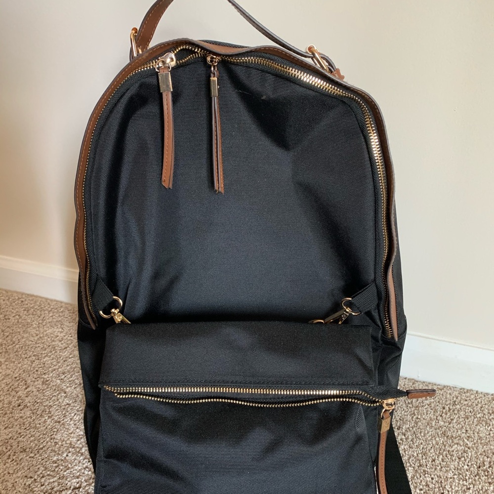 Tommy Bahama backpack convertible crossbody bag
